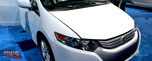 1102_honda_insight_hybrid