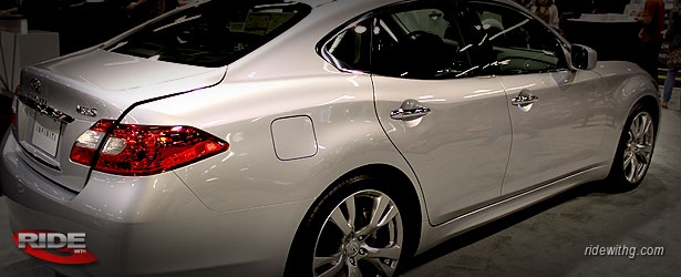 1202_infiniti_m37s