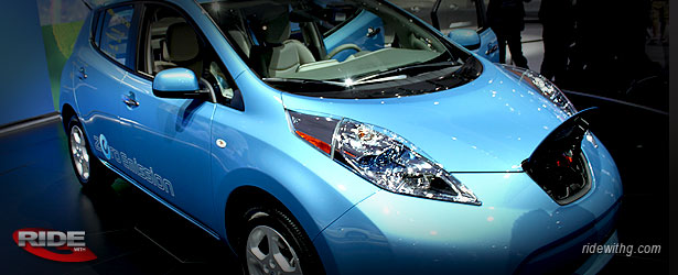 1204_nissan_leaf